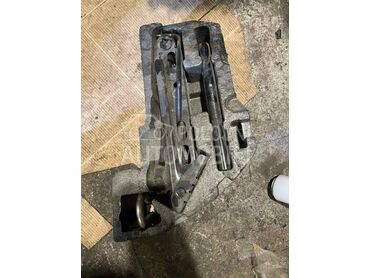 dizalica kljuc I kuka za Opel Corsa D