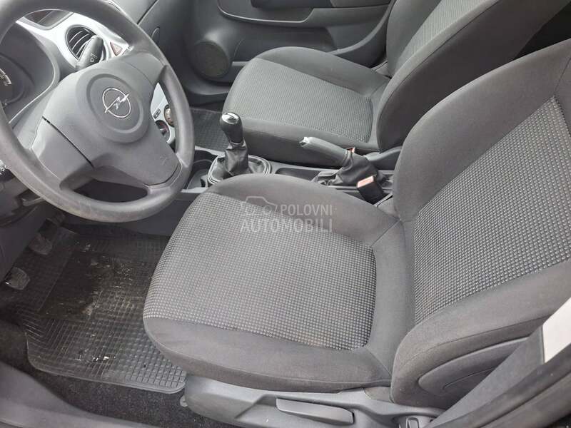 Opel Corsa D 1.3