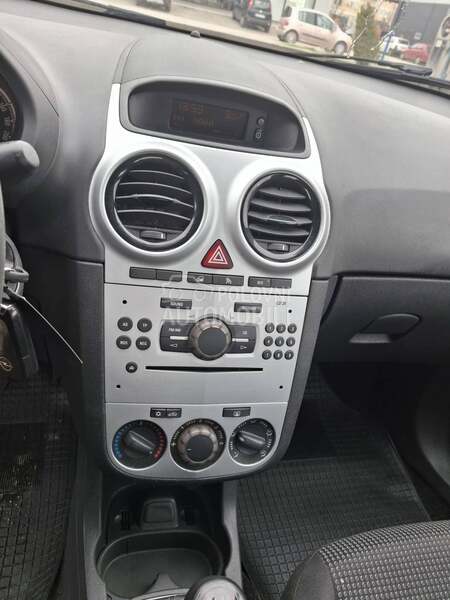 Opel Corsa D 1.3