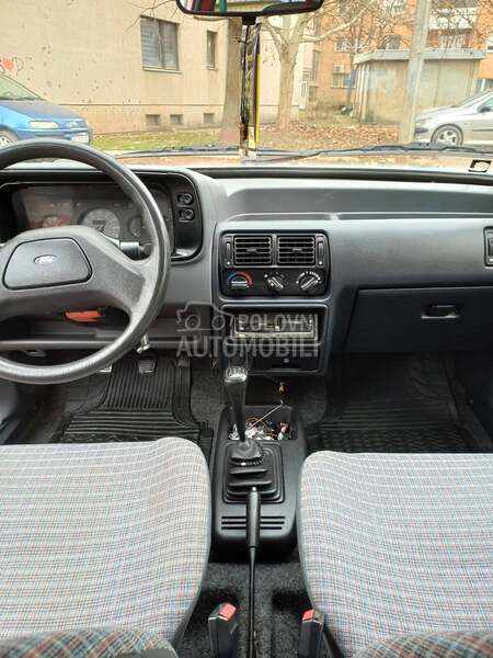 Ford Escort 