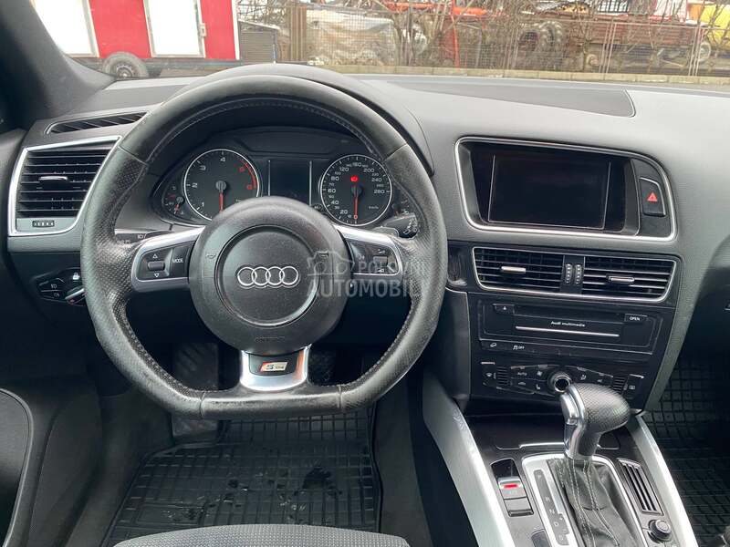 Audi Q5 