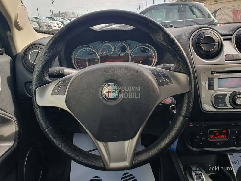 Alfa Romeo MiTo 