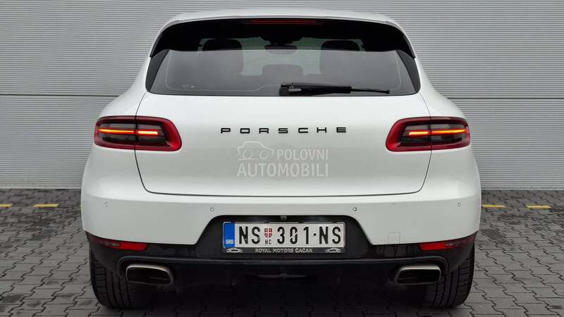 Porsche Macan 