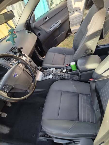 Volvo V50 2.0