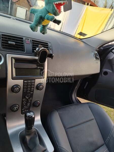 Volvo V50 2.0