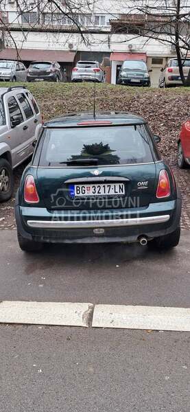 MINI One 