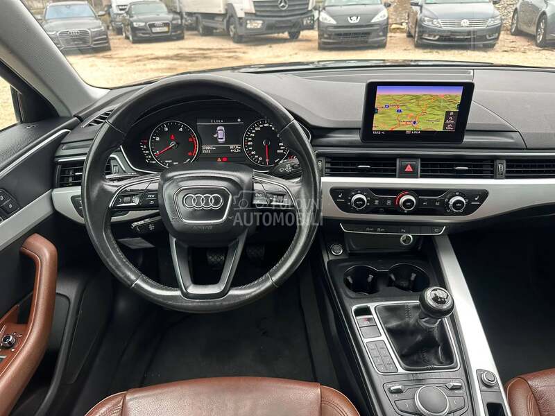 Audi A4 2.0 TDI Matrix