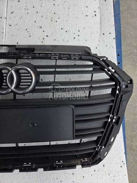 A3 8V RESTYLING MASKA BRANIKA