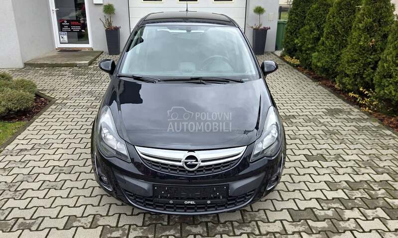 Opel Corsa D V.servis/Navi