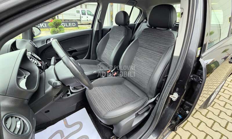 Opel Corsa D V.servis/Navi