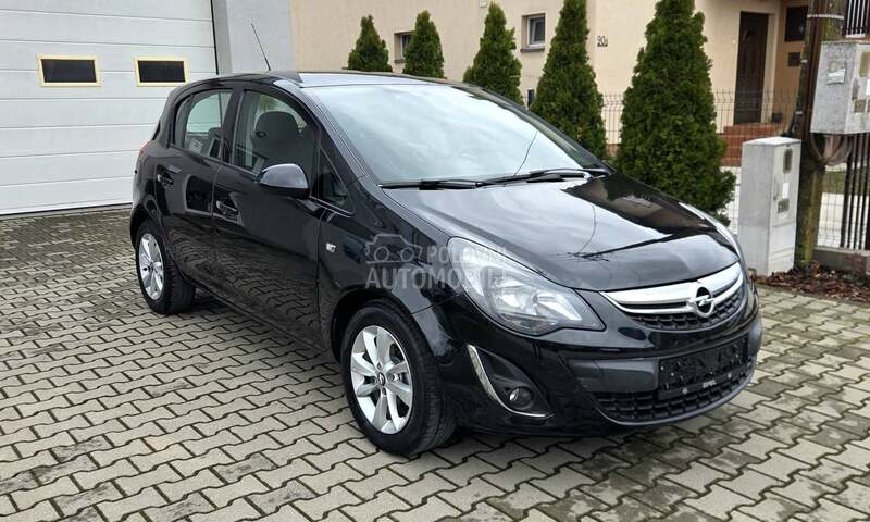 Opel Corsa D V.servis/Navi
