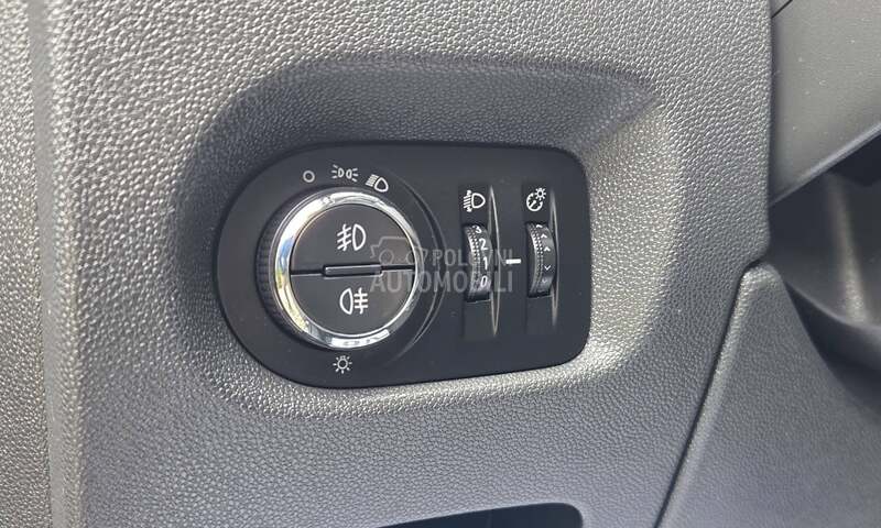 Opel Corsa D V.servis/Navi