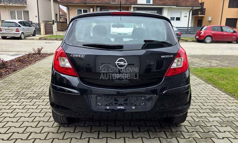 Opel Corsa D V.servis/Navi