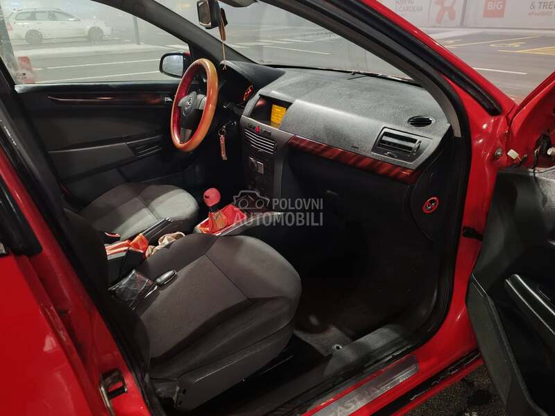 Opel Astra H 1.7 cdti