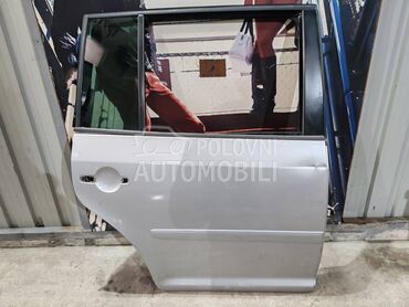 Zadnja Desna vrata za Volkswagen Touran od 2003. do 2009. god.