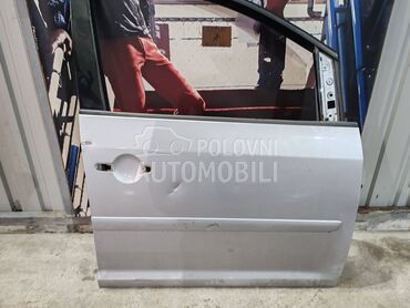 Prednja Desna vrata za Volkswagen Touran od 2003. do 2009. god.