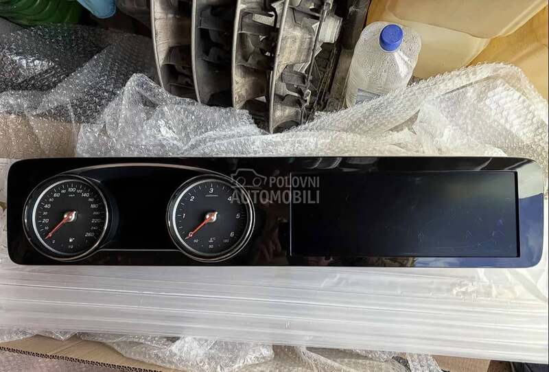 Polu virtual sat tabla