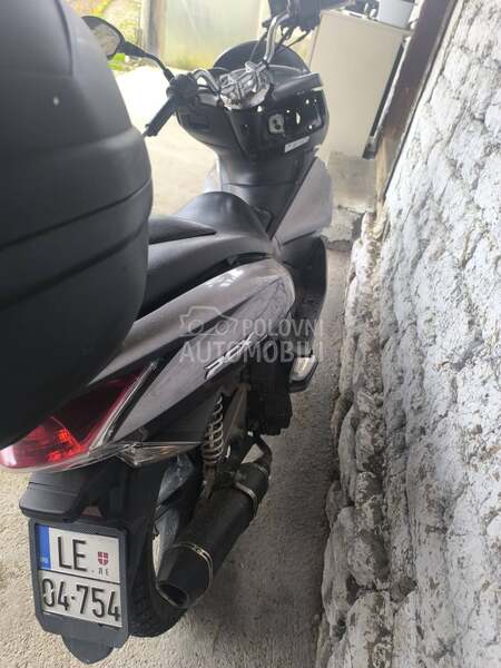 Honda pcx 125