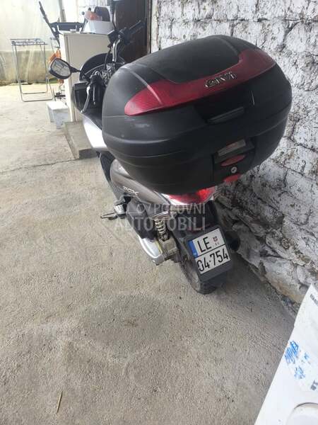 Honda pcx 125