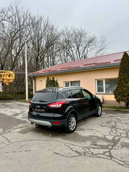 Ford Kuga aut 4x4
