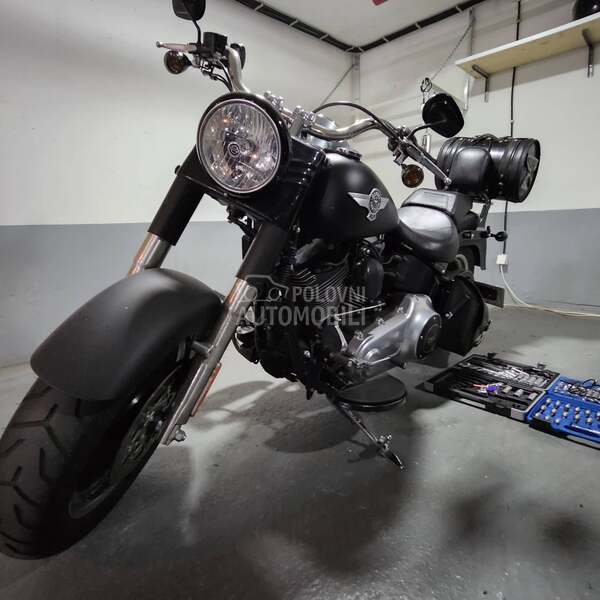 Harley Davidson Fat Boy low