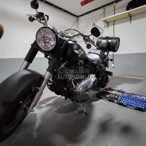 Harley Davidson Fat Boy low