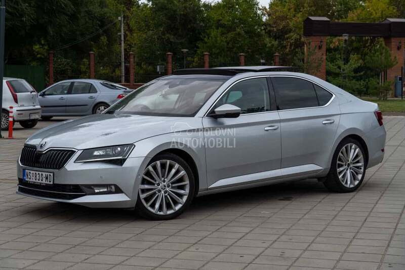 Škoda Superb 