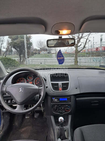 Peugeot 206 plus 