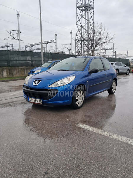 Peugeot 206 plus 