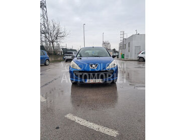 Peugeot 206 plus 