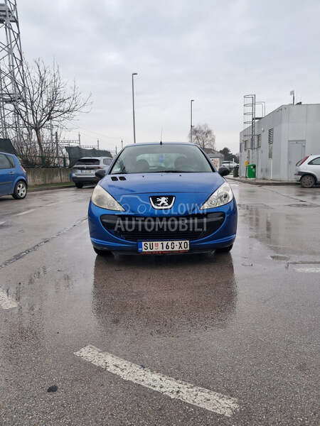 Peugeot 206 plus 