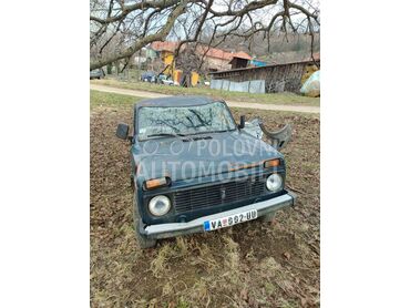 Lada Niva 1.7