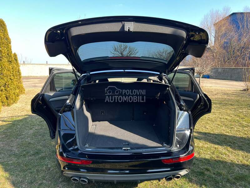 Audi SQ5 