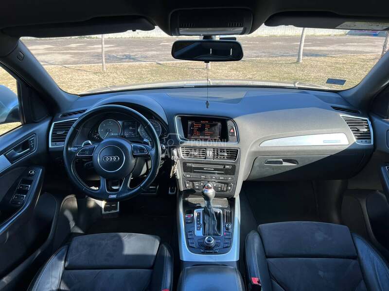 Audi SQ5 