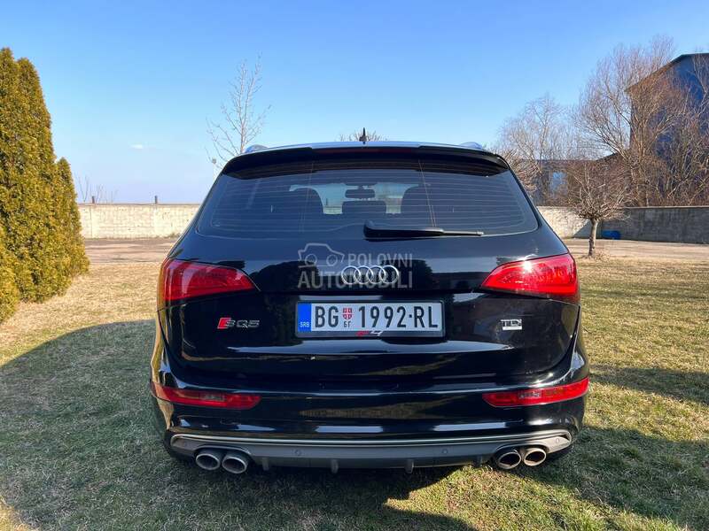 Audi SQ5 