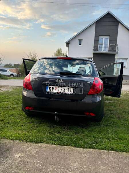 Kia cee`d 