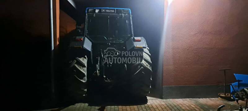 Valtra 8150