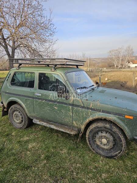 Lada Niva 