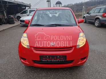 Daihatsu Sirion 1,0 b