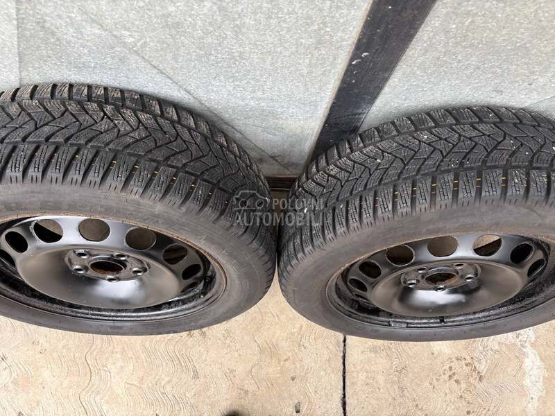 Dunlop 205/55 R16 Zimska