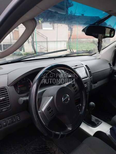 Nissan Pathfinder 