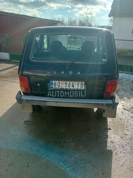Lada Niva 
