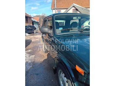 Lada Niva 