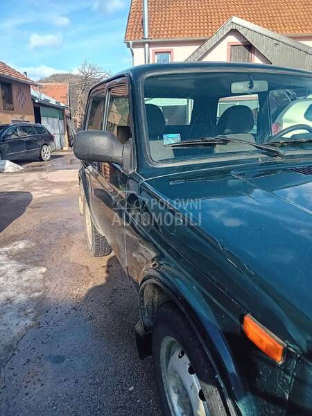 Lada Niva 