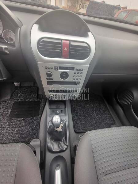Opel Corsa C 1.4 b