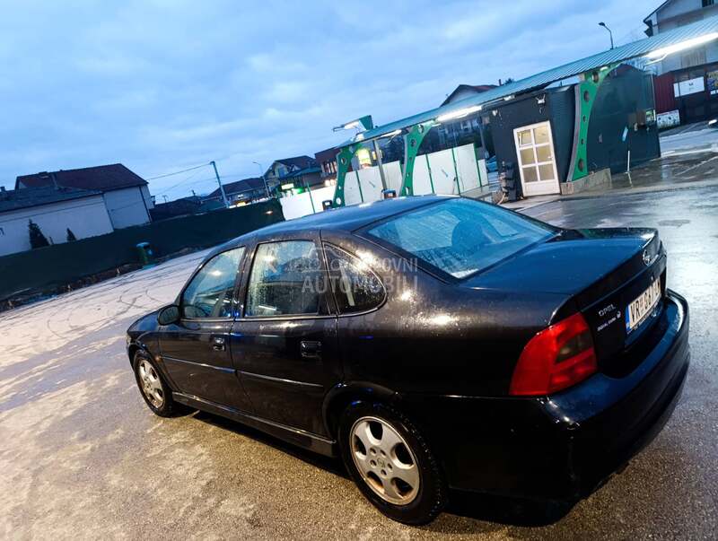 Opel Vectra B 