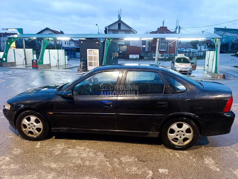 Opel Vectra B 