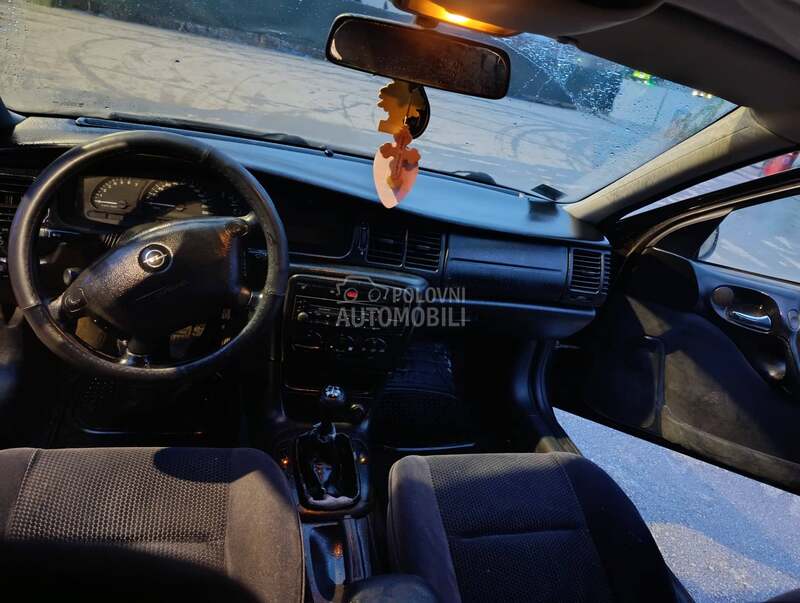 Opel Vectra B 
