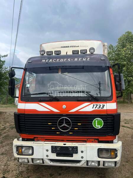 Mercedes Benz 1733