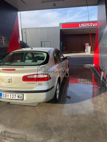 Renault Laguna 